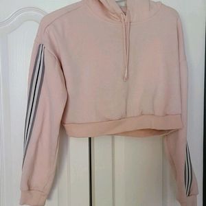 Cropped Ardene Hoodie (very comfortable)